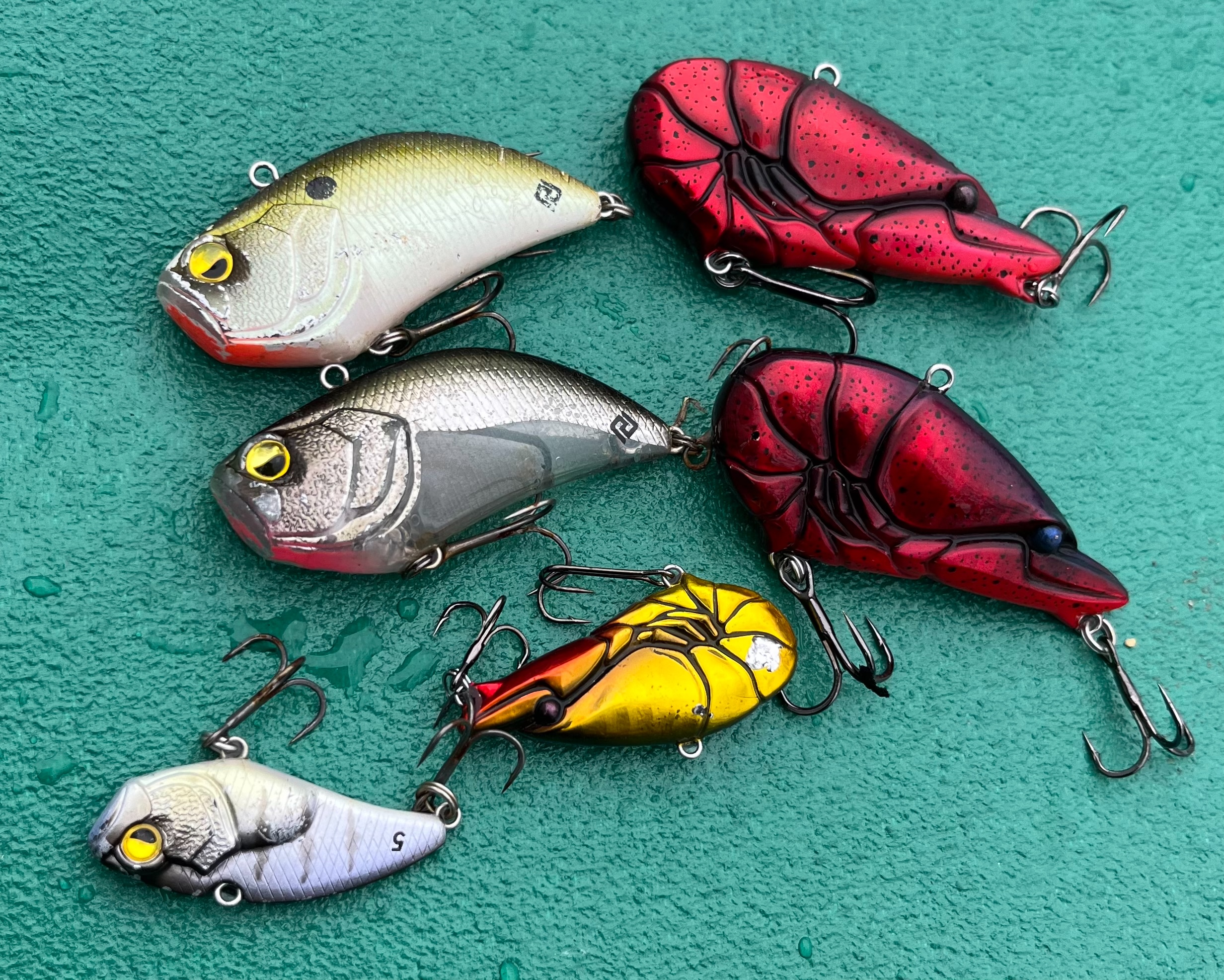 バス釣り】釣れるバイブレーション20選！選び方や基本的なアクション