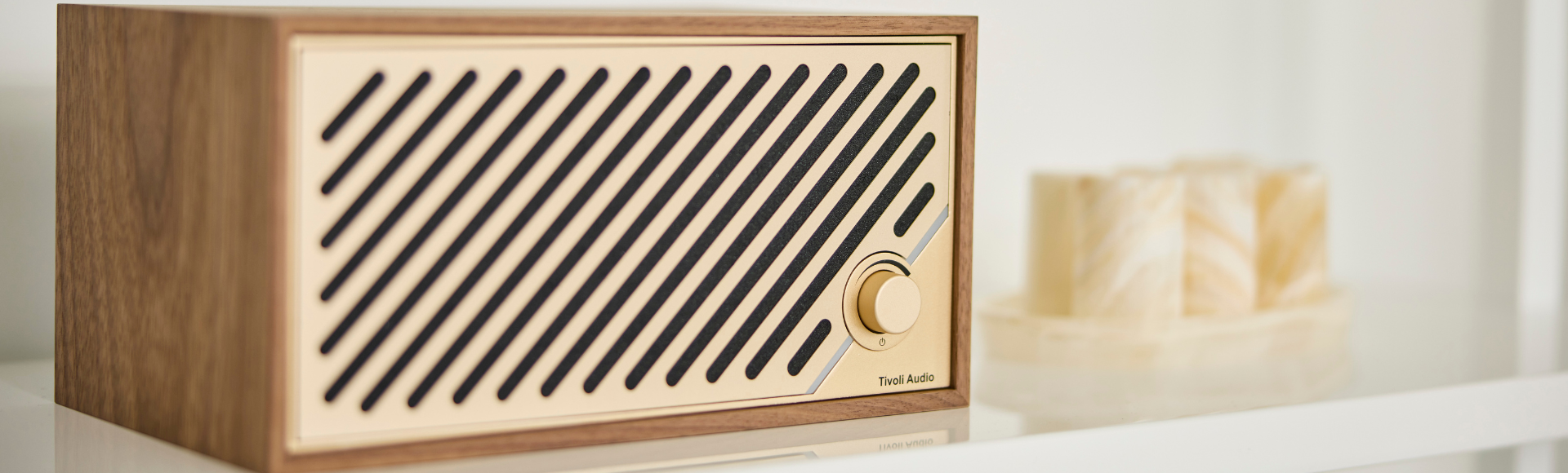 Tivoli Audio: モデル2デジタル – Tivoli Audio株式会社