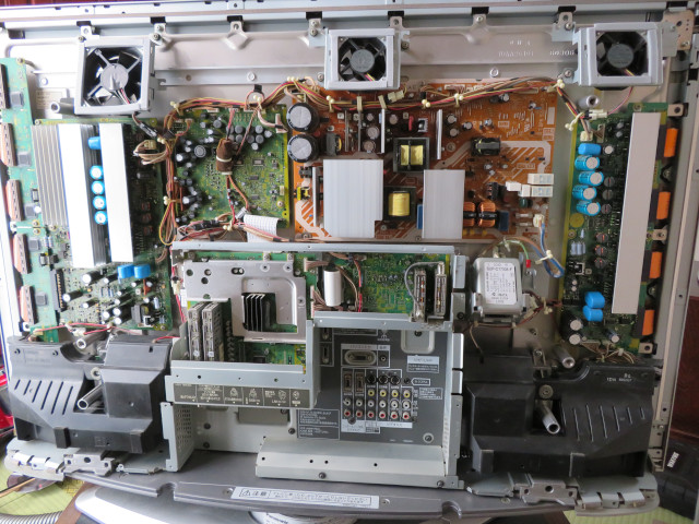 PanasonicテレビTH-37PX600分解