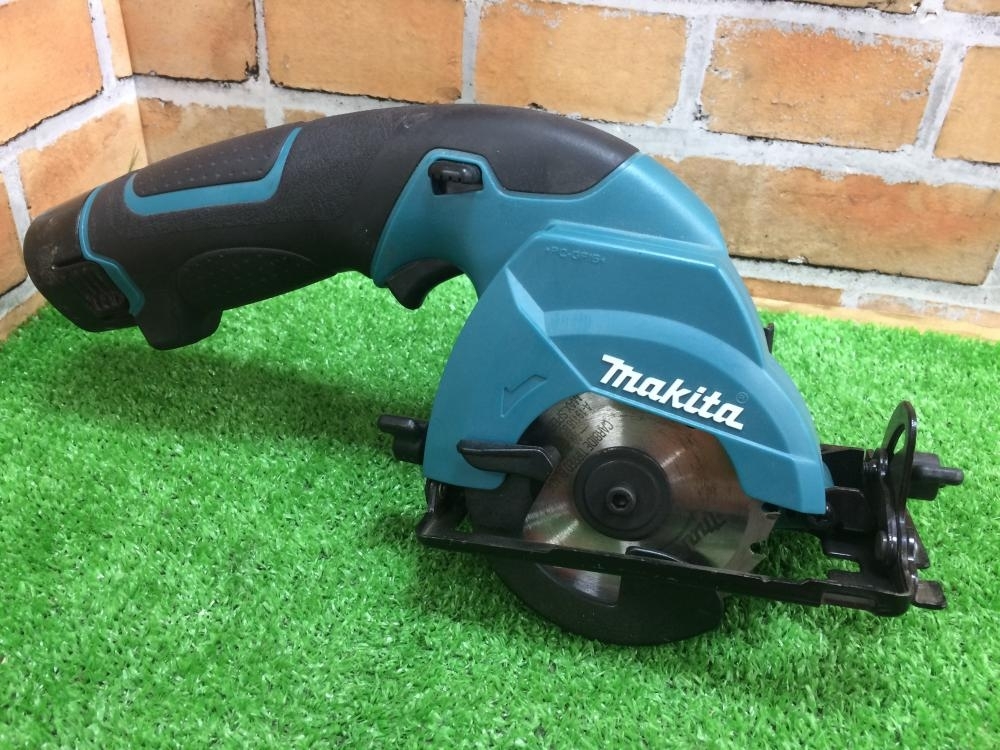 マキタ最小充電式マルノコ(^^♪ マキタ 85mm充電式マルノコ HS300D