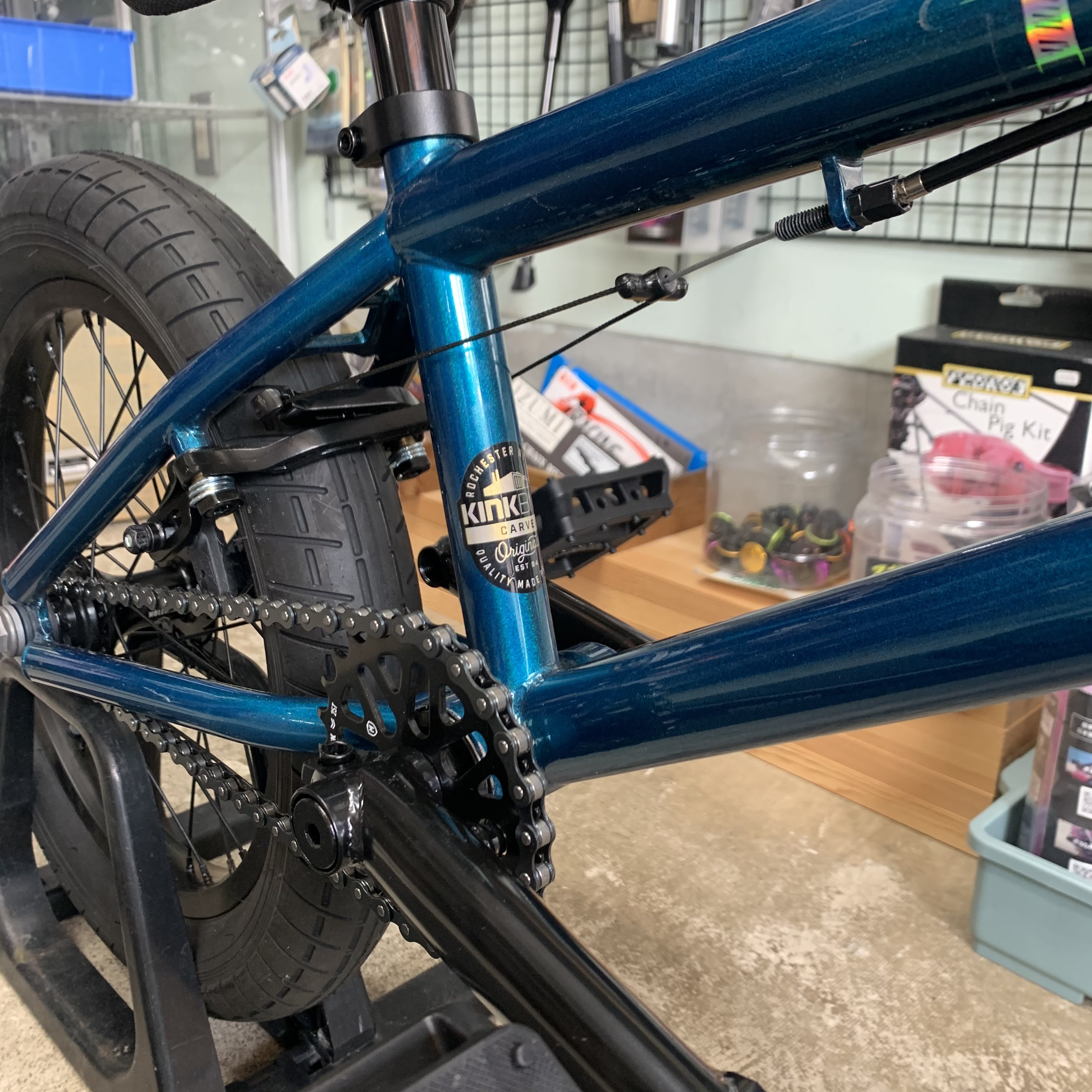 おすすめ！BMXキッズに！KINK 16インチ CARVE 完成車 | TOOLATE SPORTS