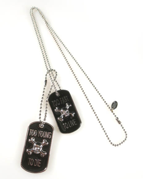 Vivienne Westwood / TOO FAST TO LIVE 2連ドッグタグ ネックレス