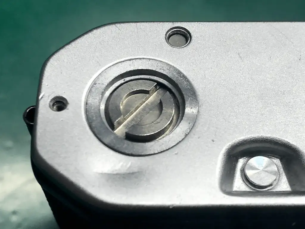 Nikon FE | 東京カメラリペア