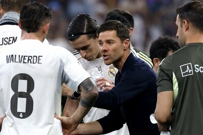 写真：レアル・マドリードがシャビ・アロンソ監督の解任発表 選手との