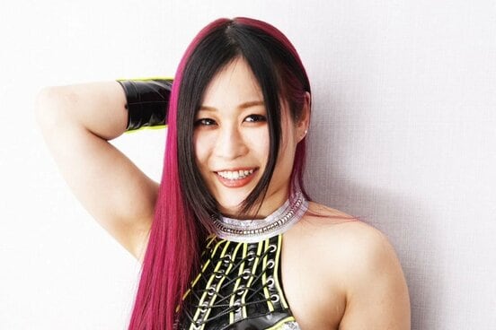 写真：【マリーゴールド】林下詩美が涙 WWEイヨ・スカイとの両国