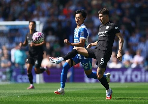 三笘薫が決勝アシストで銀河系軍団マンC撃破！海外サイトでMVPに