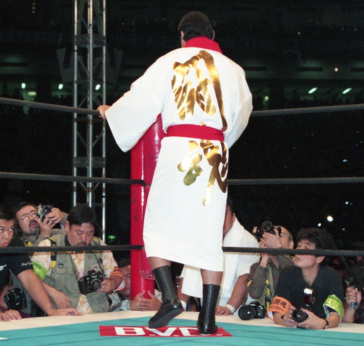 img_d22568348eeba887e94446b5d7