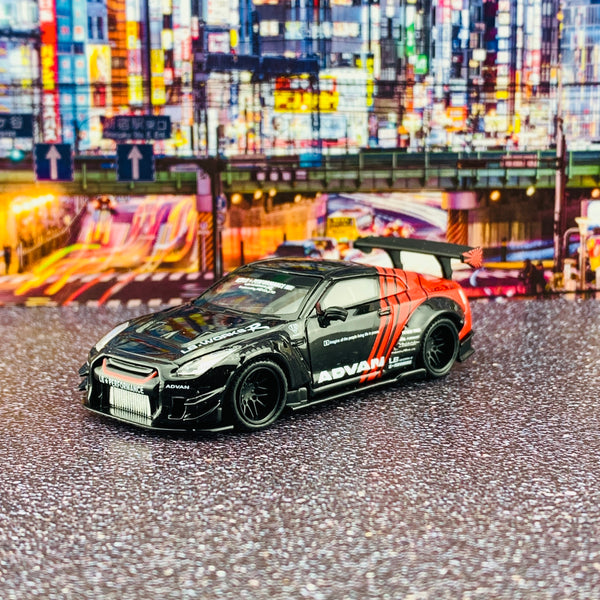 MINI GT 1/64 LB☆WORKS Nissan GTR R35 Type 2 Rear Wing version 3