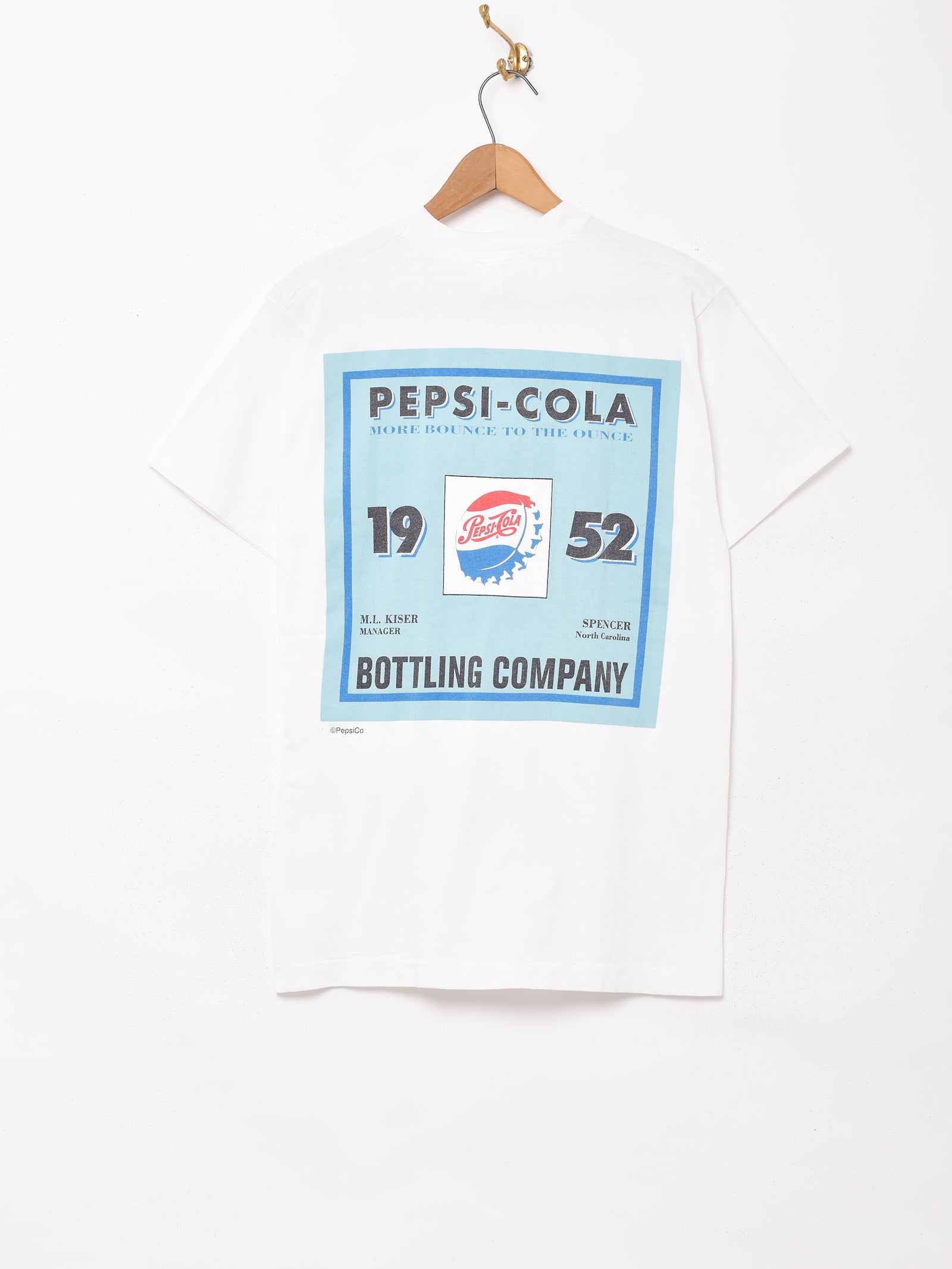 ペプシコーラ グラフィックプリントTシャツ – 古着屋Top of the Hillの