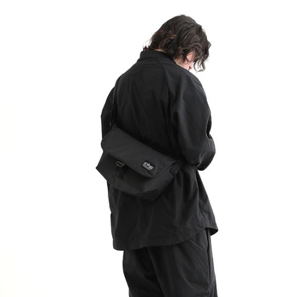 マンハッタンポーテージブラックレーベル メッセンジャーバッグ