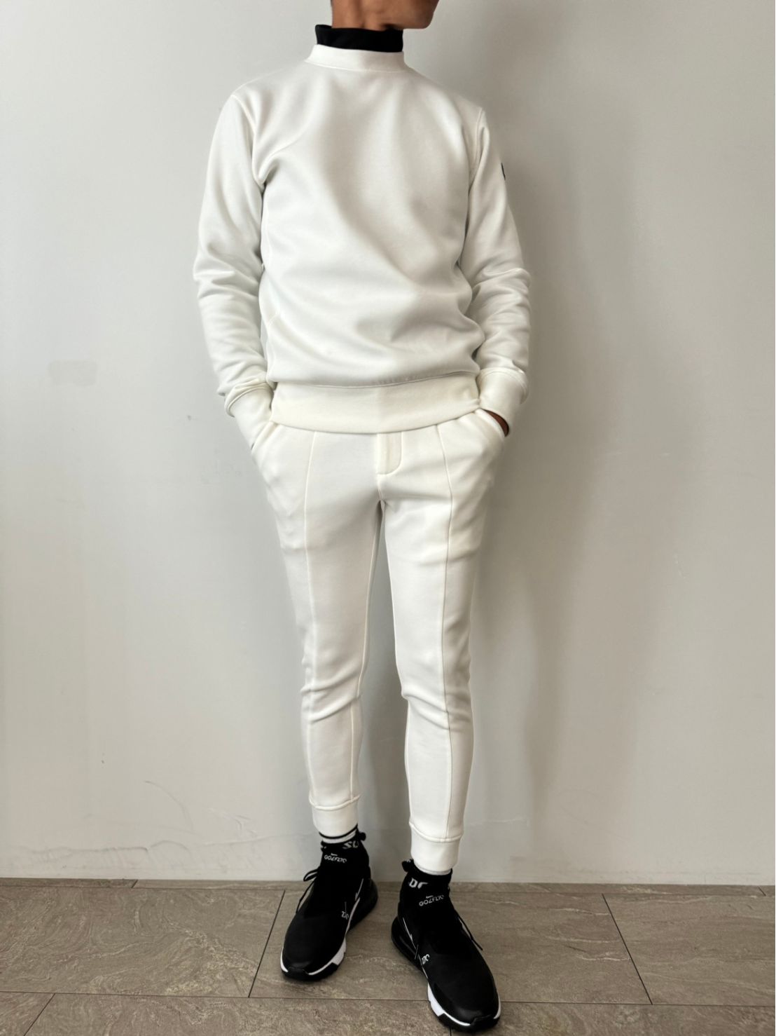 一度着るとやめられない！ゴルフウェアブランド「SLDO.」からWHITE