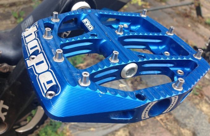 Review: Hope F20 Flat Pedals |