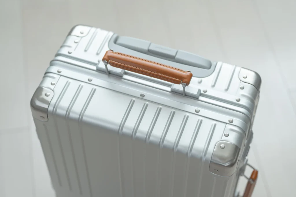 innovator INV1811STP』レビュー｜このクオリティで3.3万円!? アルミ