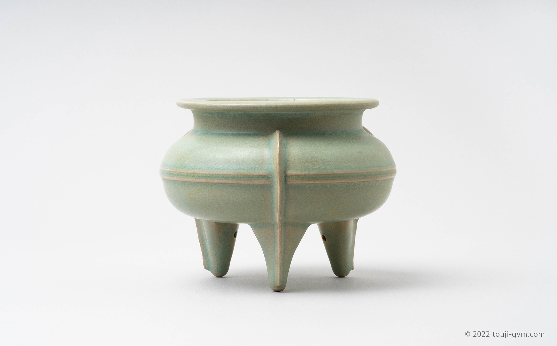 宋汝窯青釉亀紋鉄胎薫炉 工芸品 美術品 置物