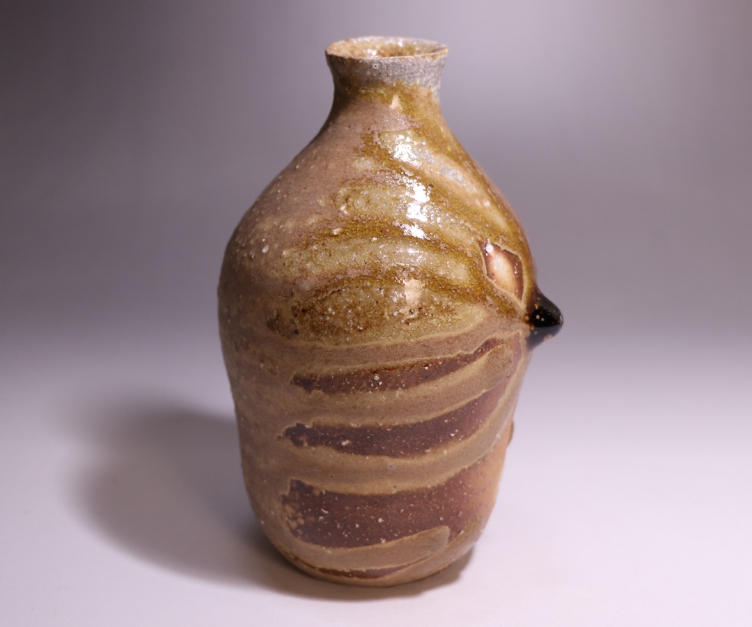 伊勢崎晃一朗 作 「備前徳利」 ～備前焼専門卸小売店 川口陶楽苑～