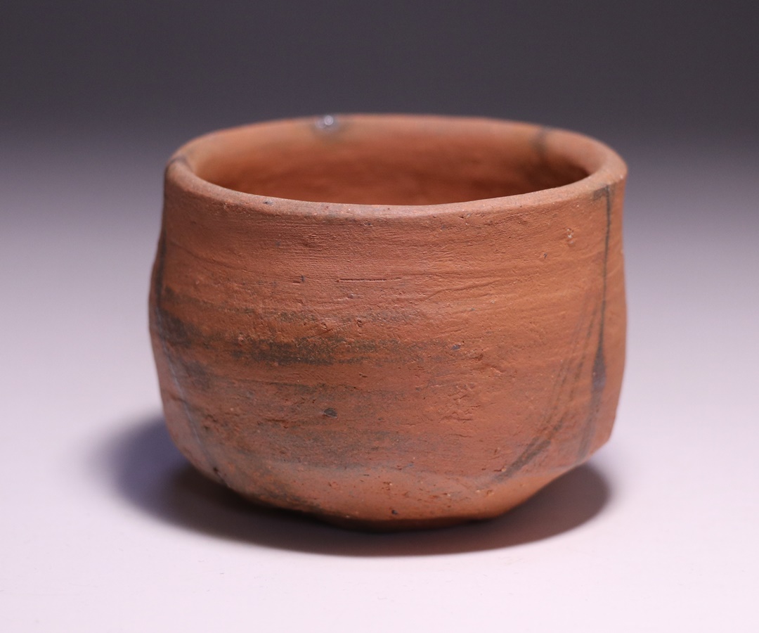 高力芳照 作 「備前玄襷赤酒呑」 ～備前焼専門卸小売店 川口陶楽苑～