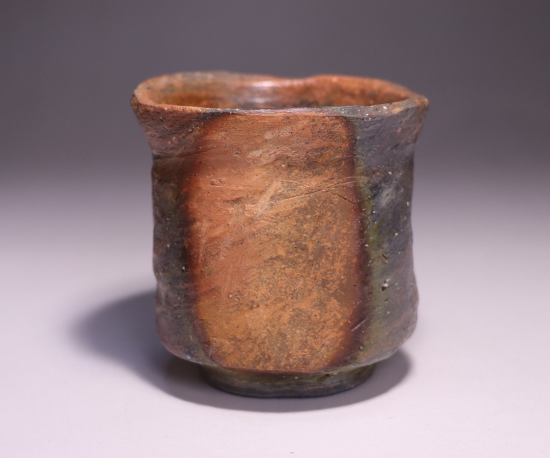 横山直樹 作 「備前紅練込ぐい呑」 ～備前焼専門卸小売店 川口陶楽苑～