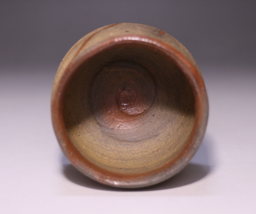 高力芳照 作 「備前火襷酒呑」 ～備前焼専門卸小売店 川口陶楽苑～