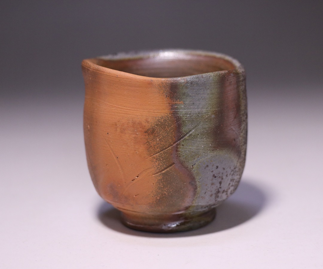 伊勢崎 満 作 「伊部ぐい呑」 ～備前焼専門卸小売店 川口陶楽苑～