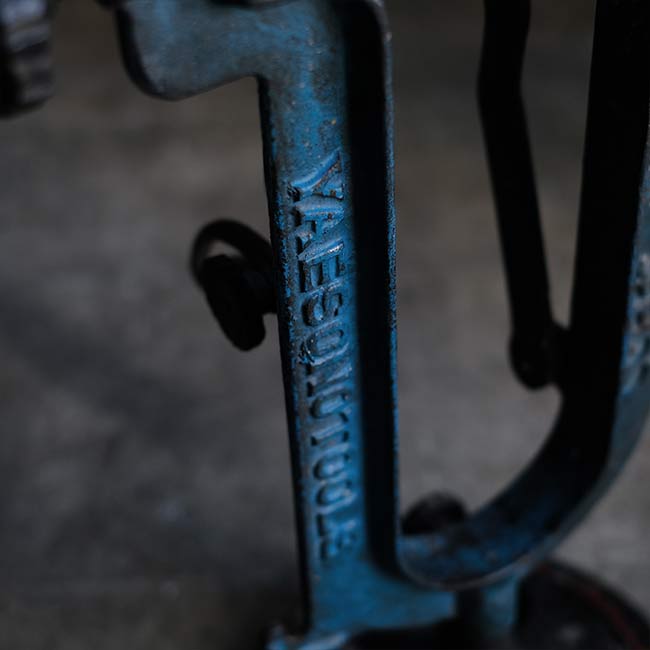 ヤエソノ 振れ取り台 – zakka store towi