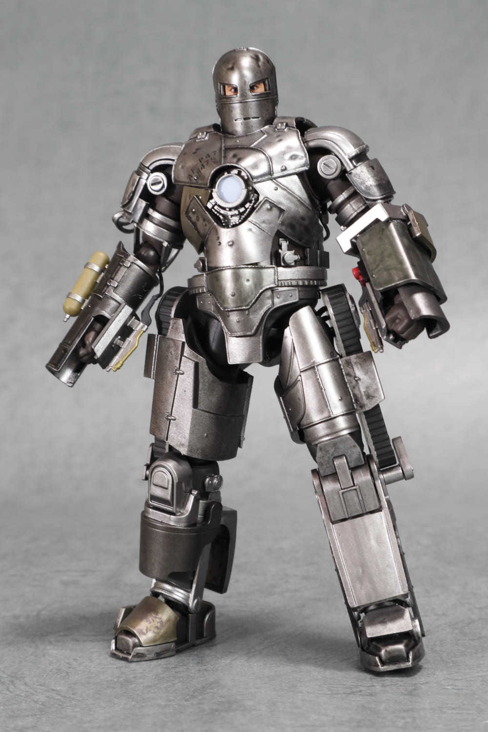 S.H.Figuarts アイアンマン マーク1 -《Birth of Iron Man》 EDITION
