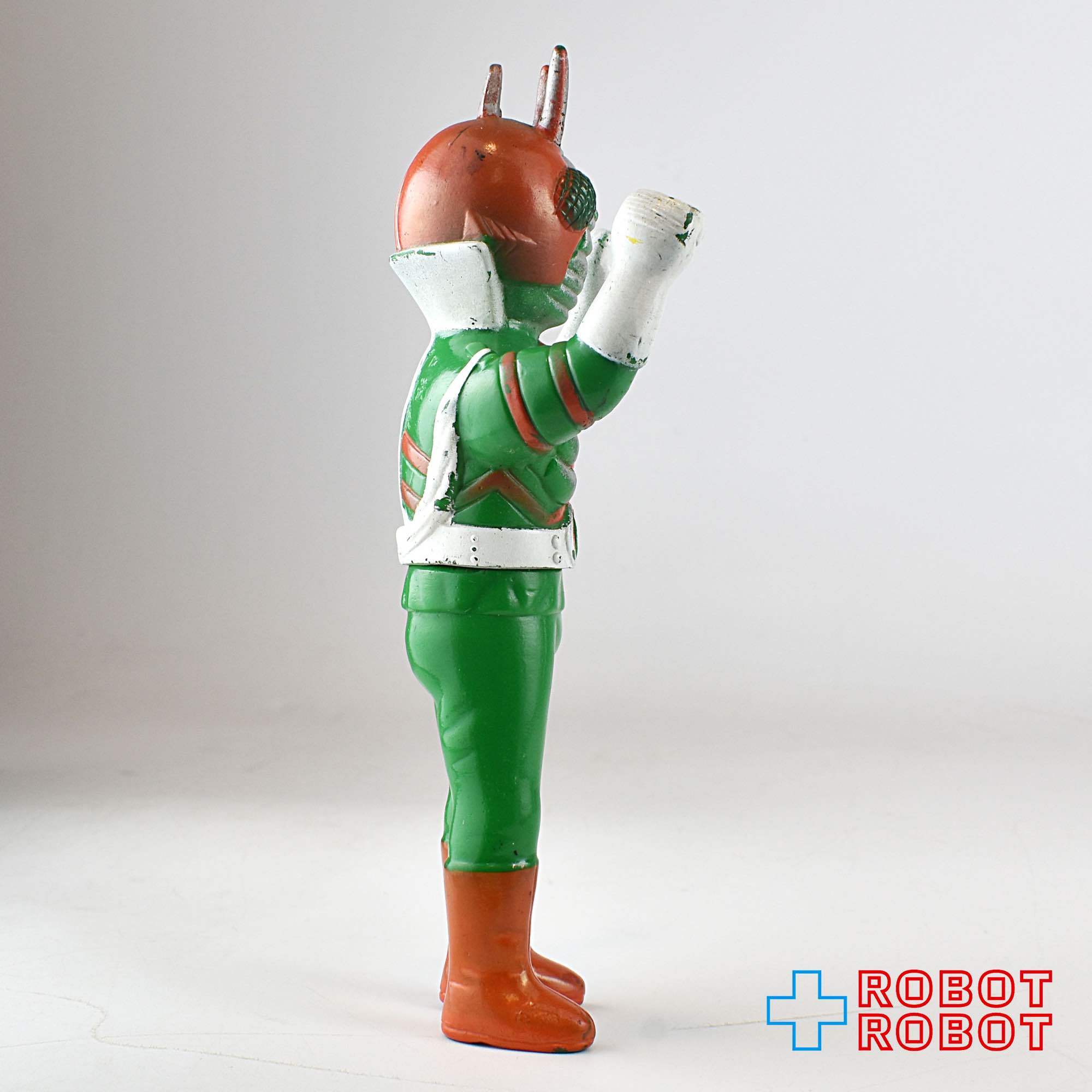 ポピー 仮面ライダーV3 ソフビ・ペンダント – 和物 日本のおもちゃ