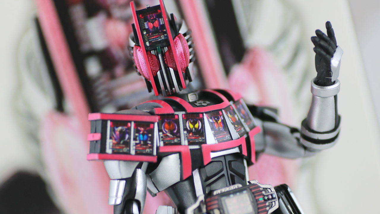 S.H.フィギュアーツ 仮面ライダーディケイド コンプリートフォーム 真