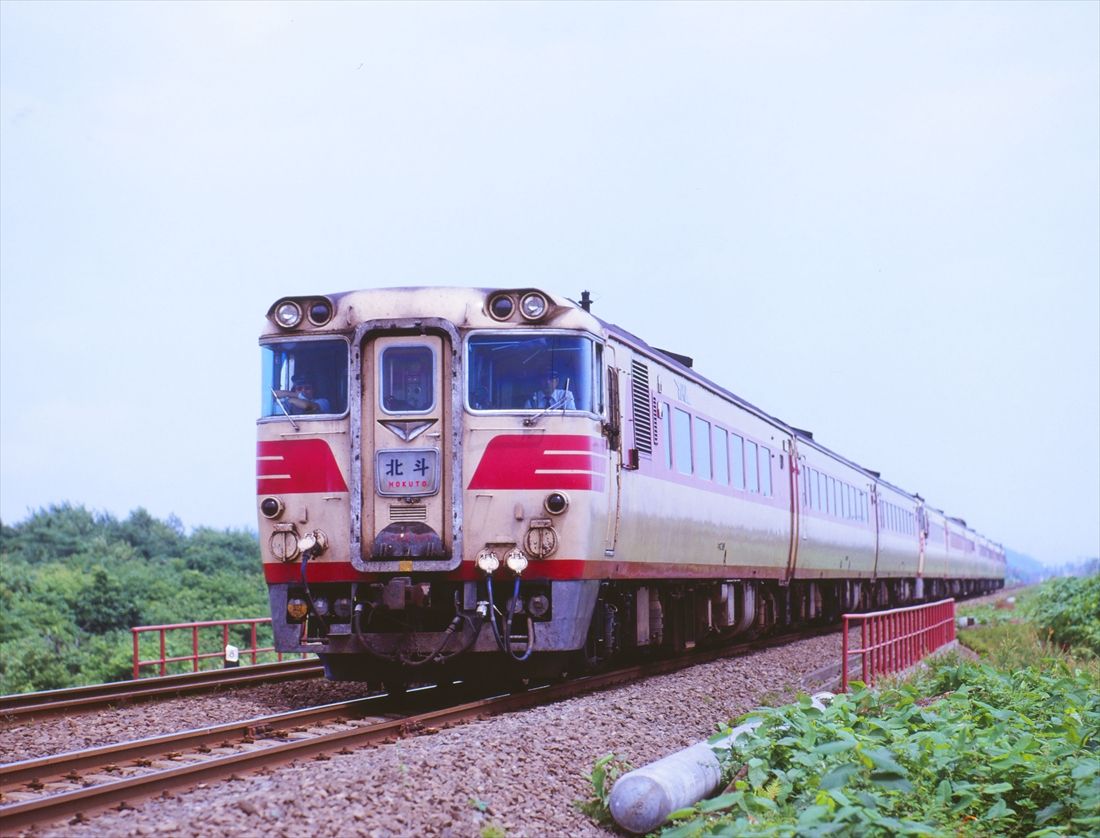画像 | ｢キハ80系｣､全国に特急網を広げた気動車の記憶 国鉄非電化路線