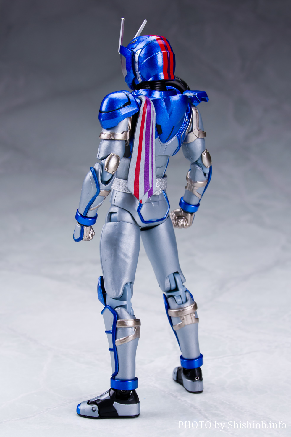 レビュー】S.H.Figuarts 仮面ライダーマッハチェイサー