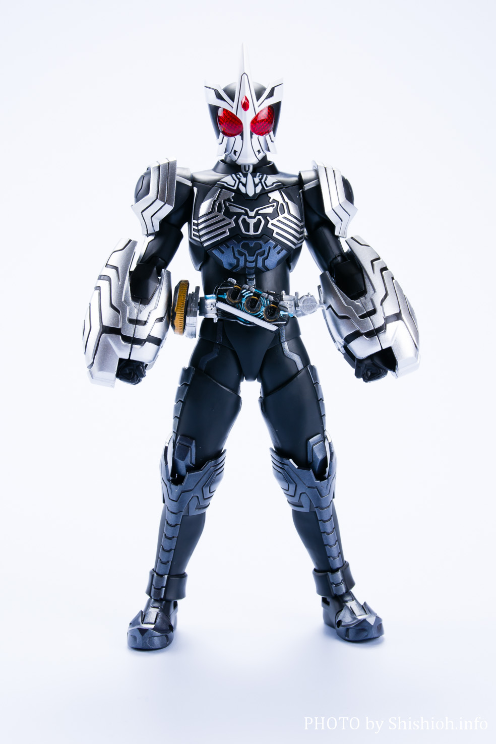 レビュー】S.H.Figuarts（真骨彫製法） 仮面ライダーオーズ サゴーゾ