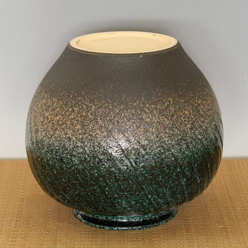 楽天市場】信楽焼 花瓶 緑釉 彫り 丸 8号 陶器 おしゃれ 花入 北欧