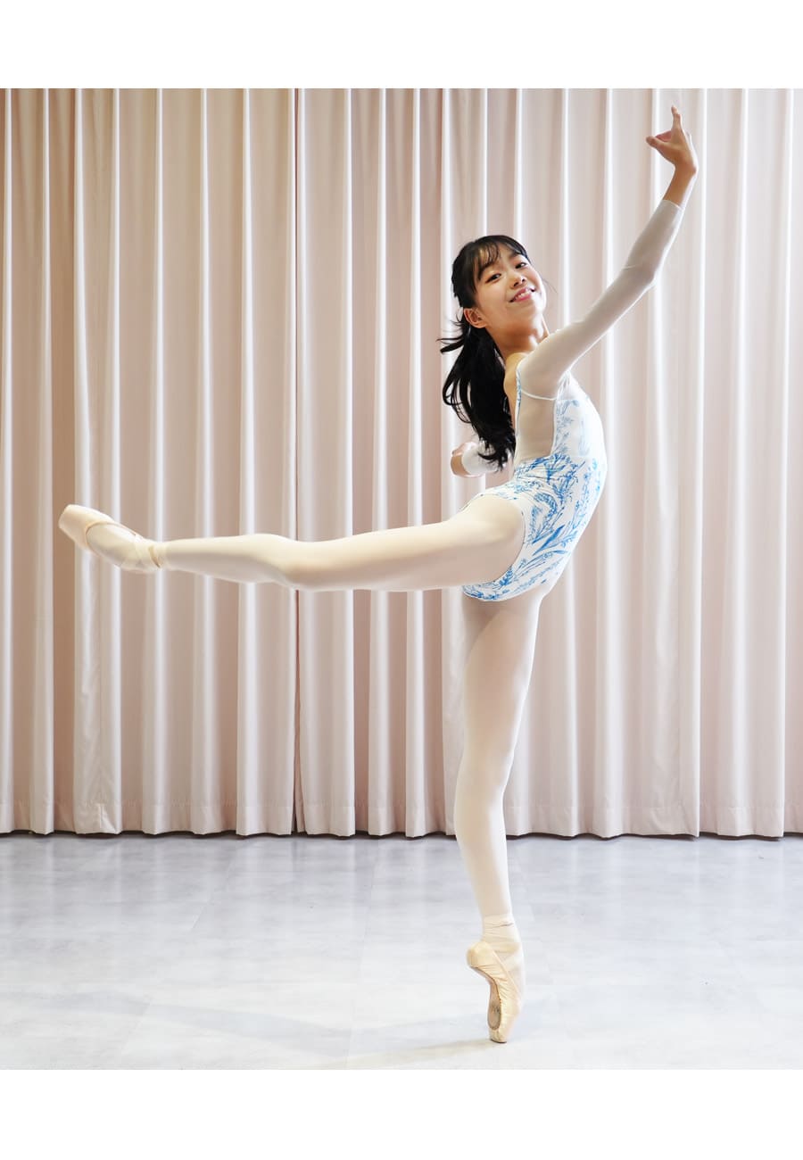 楽天市場】＜abbyバレエレオタード＞ジゼル・フラワー柄レオタード