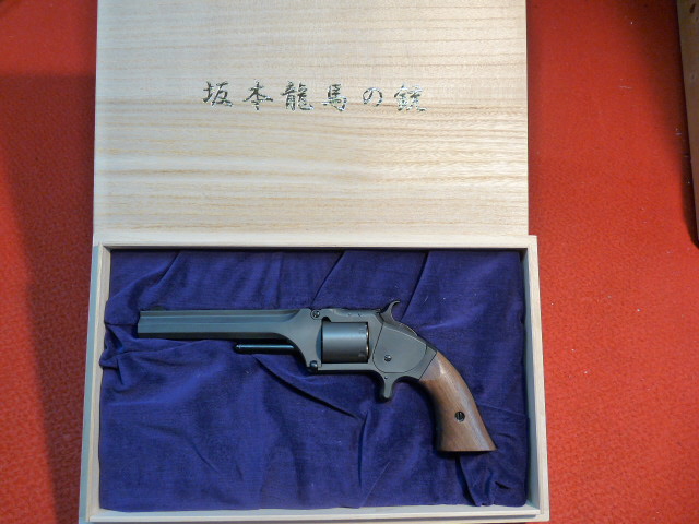 楽天市場】【2/25(水)5％OFFクーポン】「坂本龍馬の銃」桐箱入り