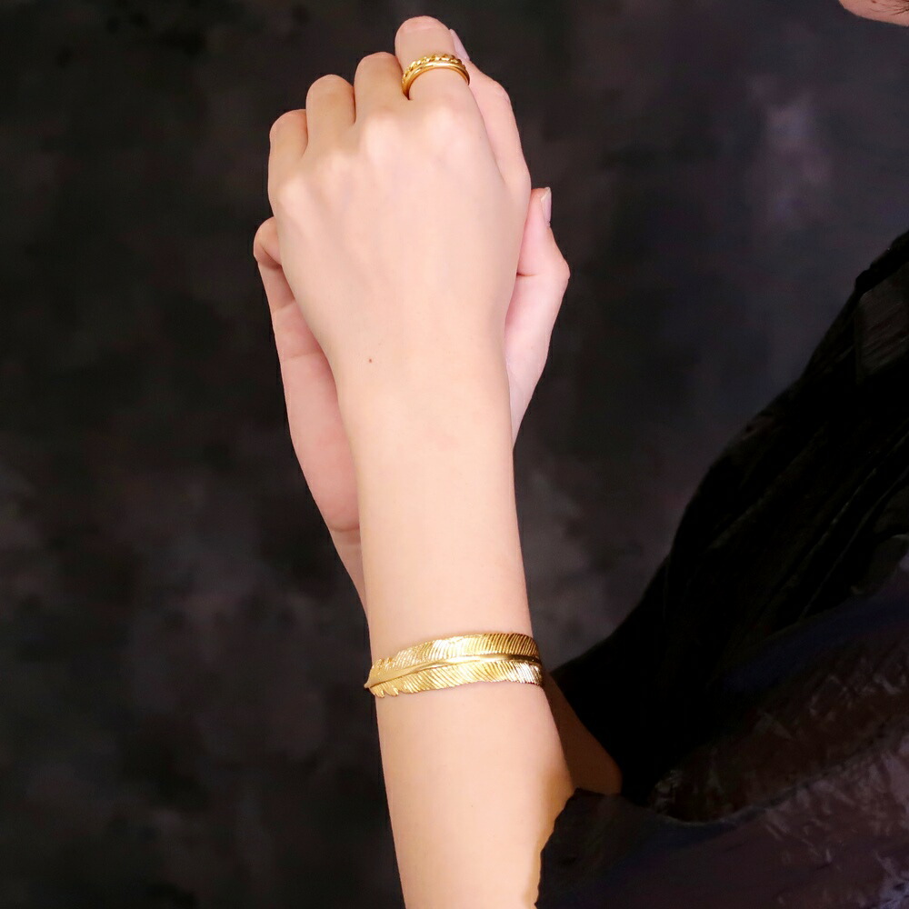 楽天市場】【唯一無二。圧倒的な存在感】バングル ブレスレット