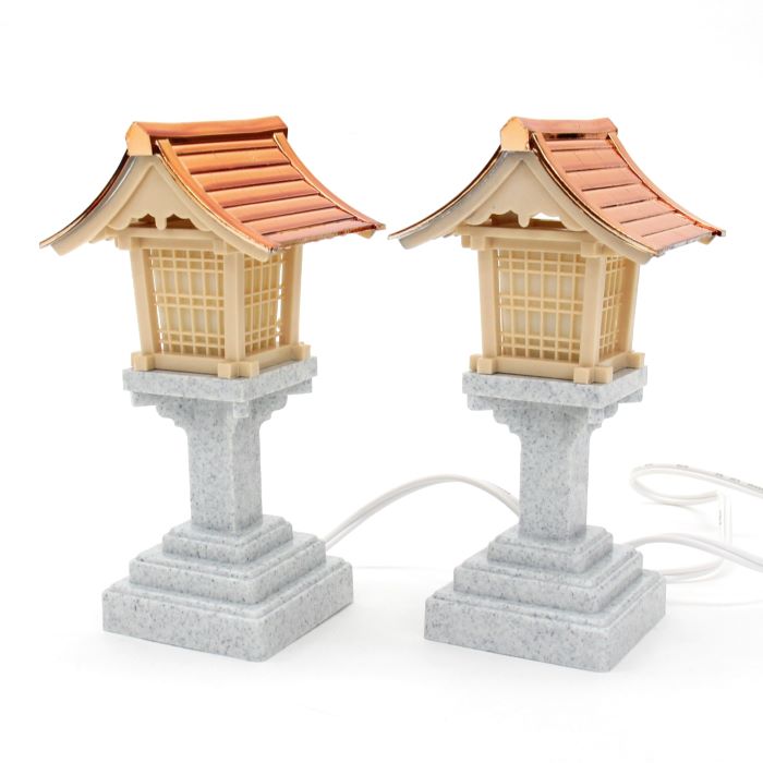 楽天市場】【日本製・コード式】春日灯籠 銅色屋根 高さ17,3cm春日灯篭