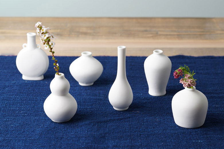 楽天市場】涙壺 なみだつぼ 白磁 有田焼 花瓶 一輪挿し 花器 おしゃれ
