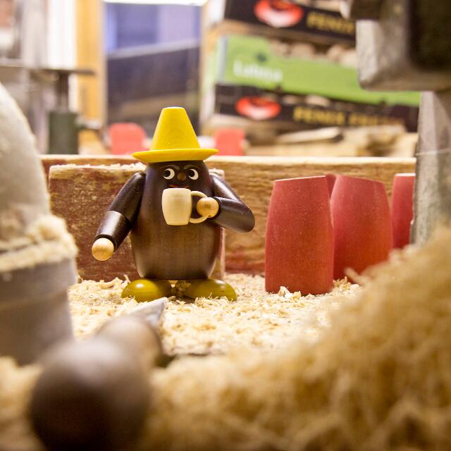 楽天市場】煙だし人形・コーヒー豆くん Smoking Coffee Bean エルツ