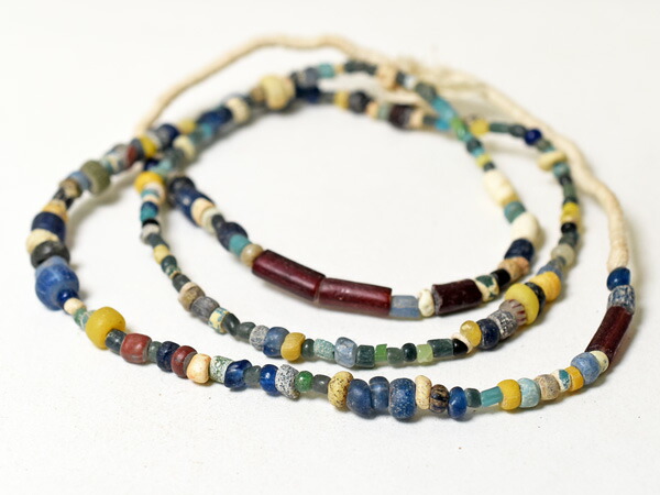 楽天市場】【2402】古代ローマン2人面モザイク銀化玉【とんぼ玉