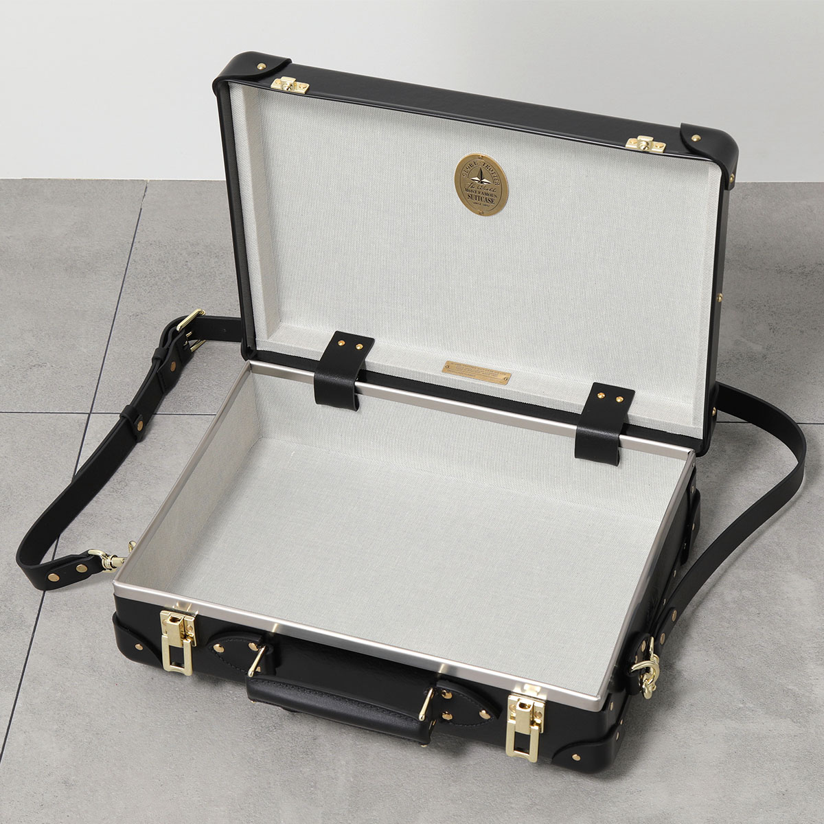 楽天市場】GLOBE TROTTER グローブトロッター アタッシュケース