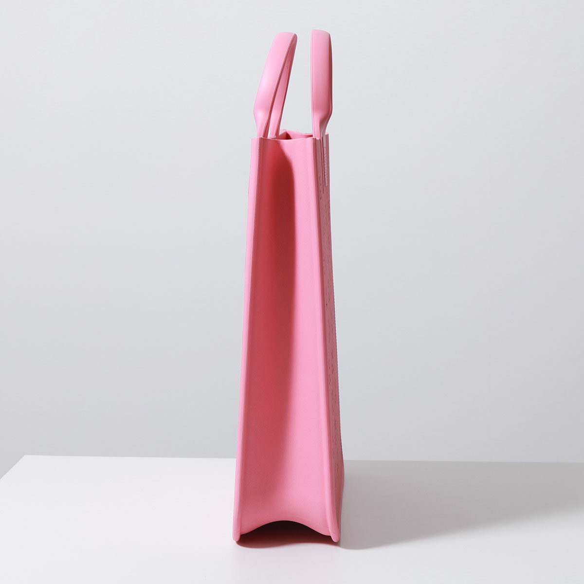 楽天市場】GUCCI KIDS グッチ キッズ トートバッグ 679365 JFO00