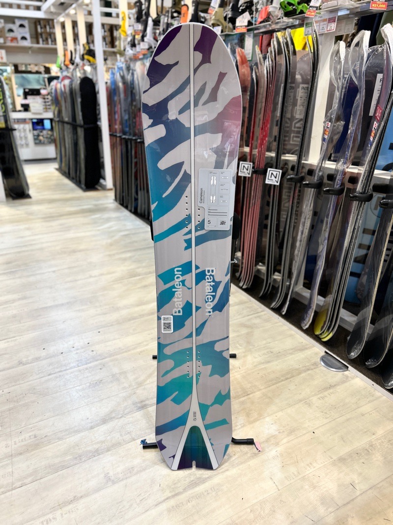 楽天市場】【即納】メンズ スノーボード 板 153cm Bataleon CAMELEON