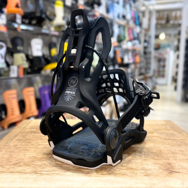 楽天市場】【ラスト1点】 24-25 NIDECKER FLOW FENIX ｶﾗｰ:BLACK Sｻｲｽﾞ