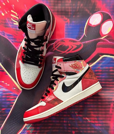 楽天市場】NIKE AIR JORDAN 1 HI OG SPIDER-MAN: ACROSS THE SPIDER