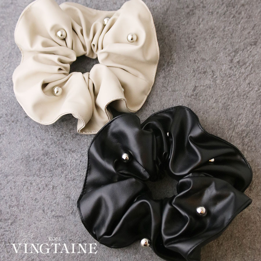 楽天市場】シュシュ フェイクレザー メタルボール付き ボリューム