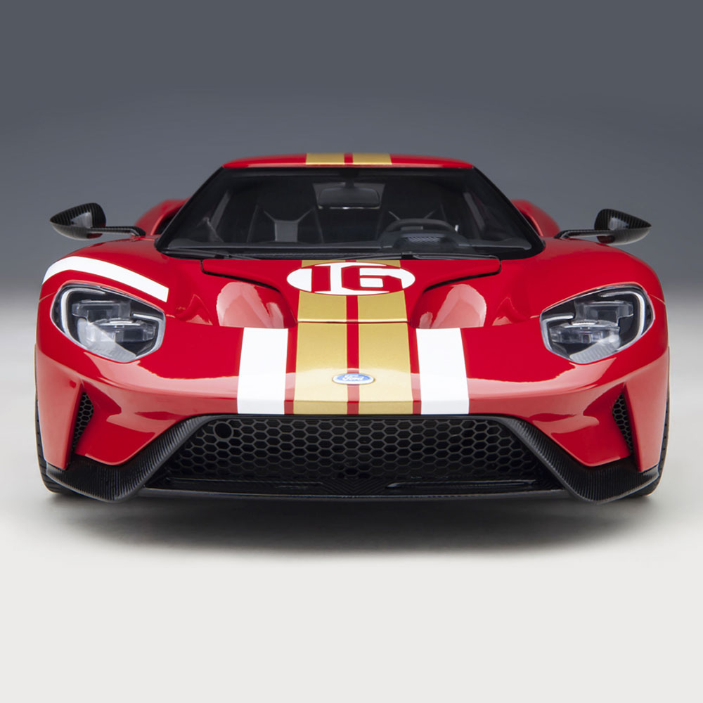 楽天市場】ミニカー 1/18 フォード フォード GT アラン マン