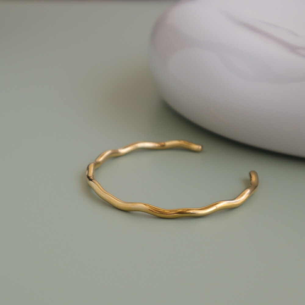 楽天市場】【35％OFFクーポン発行中】N008 バングル サージカル