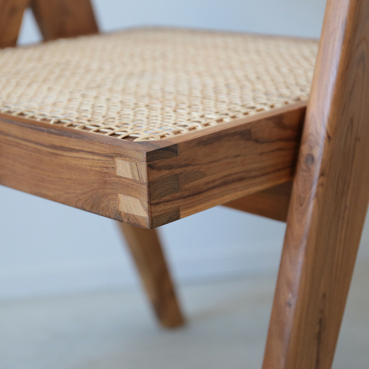 楽天市場】ピエール・ジャンヌレ スツール オットマン ラタン 古材