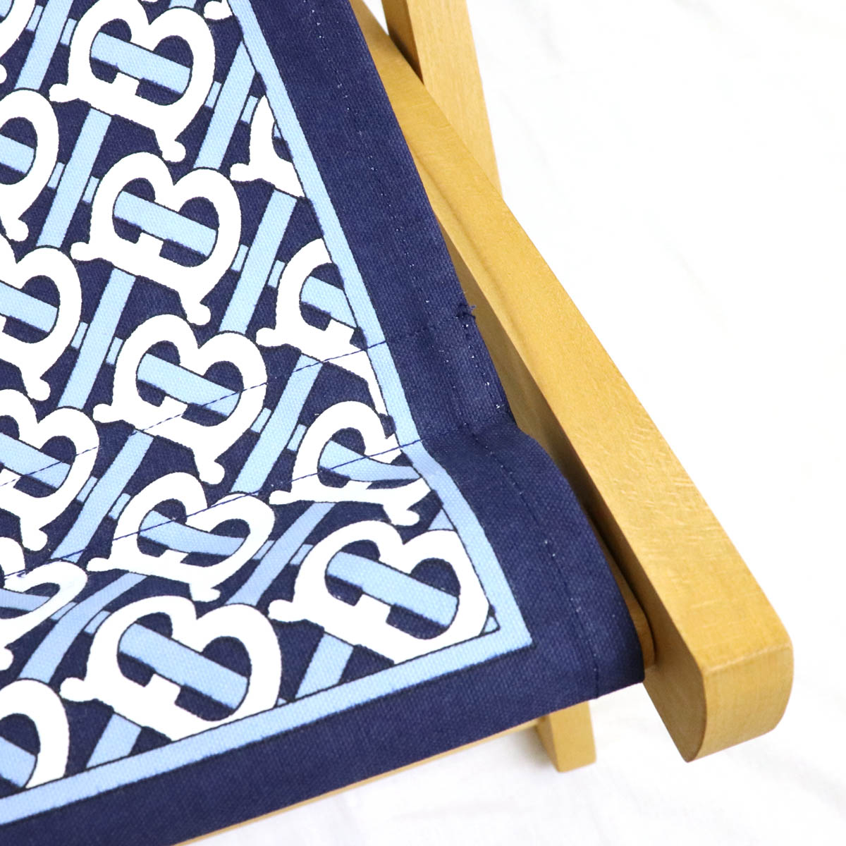 楽天市場】BURBERRY バーバリー モノグラム TBロゴ 折りたたみ デッキ