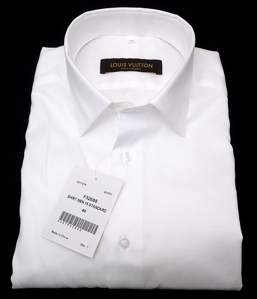 ルイヴィトンスタッフ専用シャツ