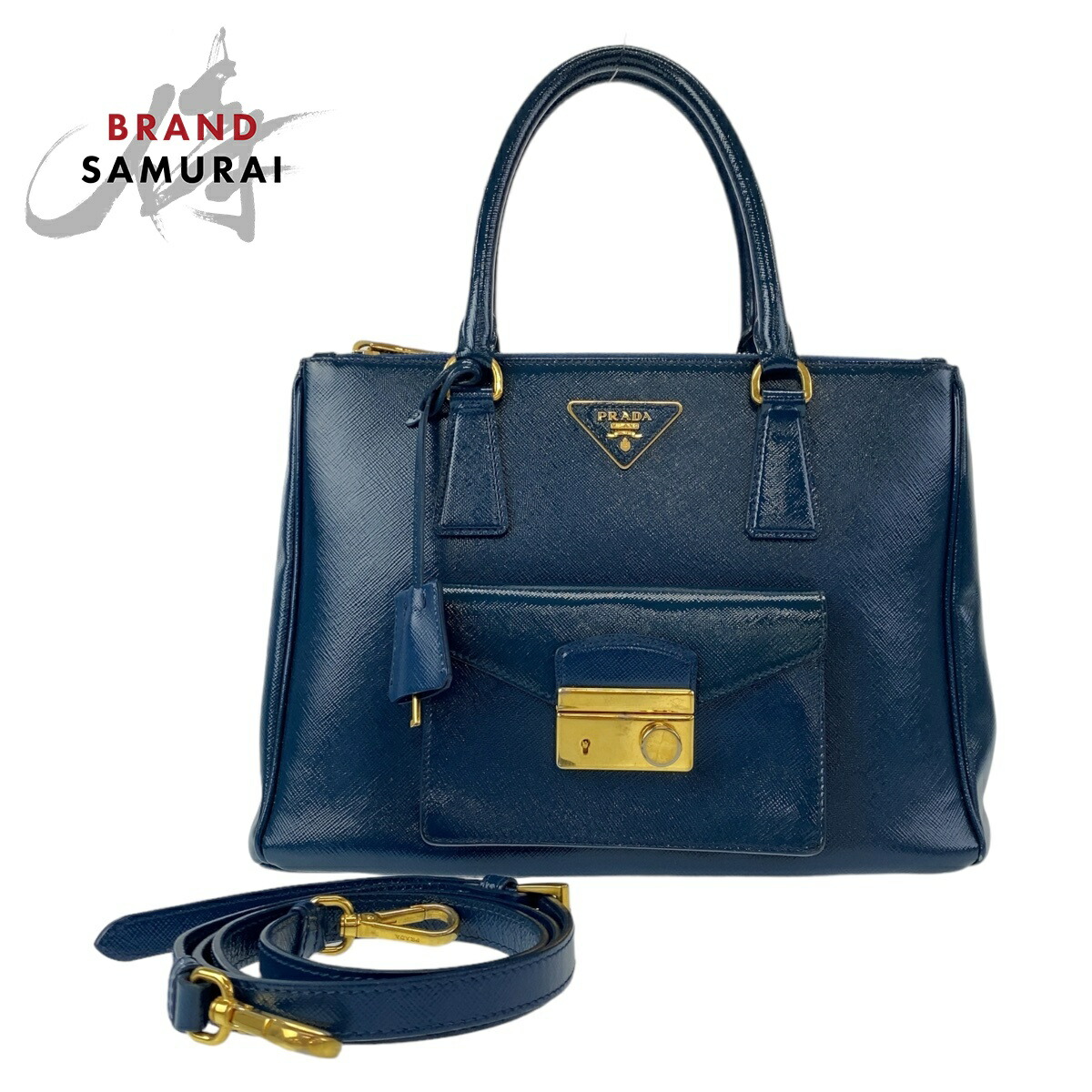 楽天市場】美品 PRADA プラダ サフィアーノ 三角ロゴプレート ブルー